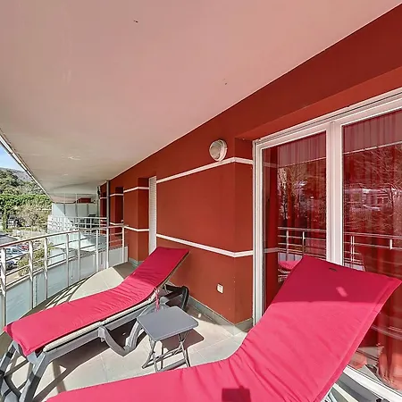 Bel F3 Climatise Avec Parkings, Terrasse Et Vue Sur Montagnes A 50m Du Centre Et Des Thermes - Fr-1-451-213 아파트 *