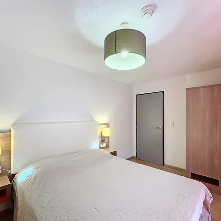 Apartman Bel F3 Climatise Avec Parkings, Terrasse Et Vue Sur Montagnes A 50m Du Centre Et Des Thermes - Fr-1-451-213 Lamalou-les-Bains
