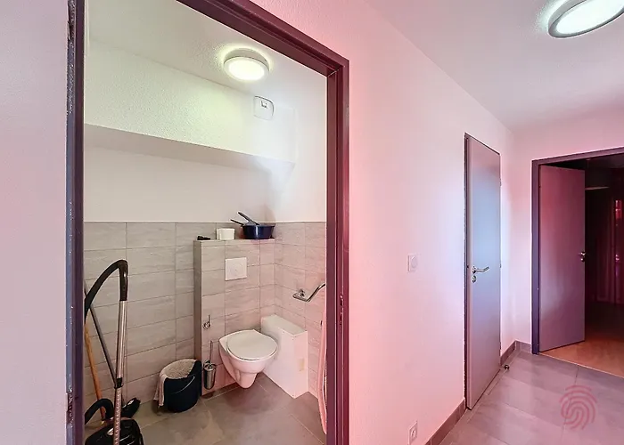 Bel F3 Climatisé Avec Parkings, Terrasse Et Vue Sur Montagnes à 50m Du Centre Et Des Thermes - Fr-1-451-213 Apartamento Lamalou-les-Bains