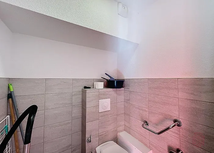 Bel F3 Climatisé Avec Parkings, Terrasse Et Vue Sur Montagnes à 50m Du Centre Et Des Thermes - Fr-1-451-213 Apartamento *